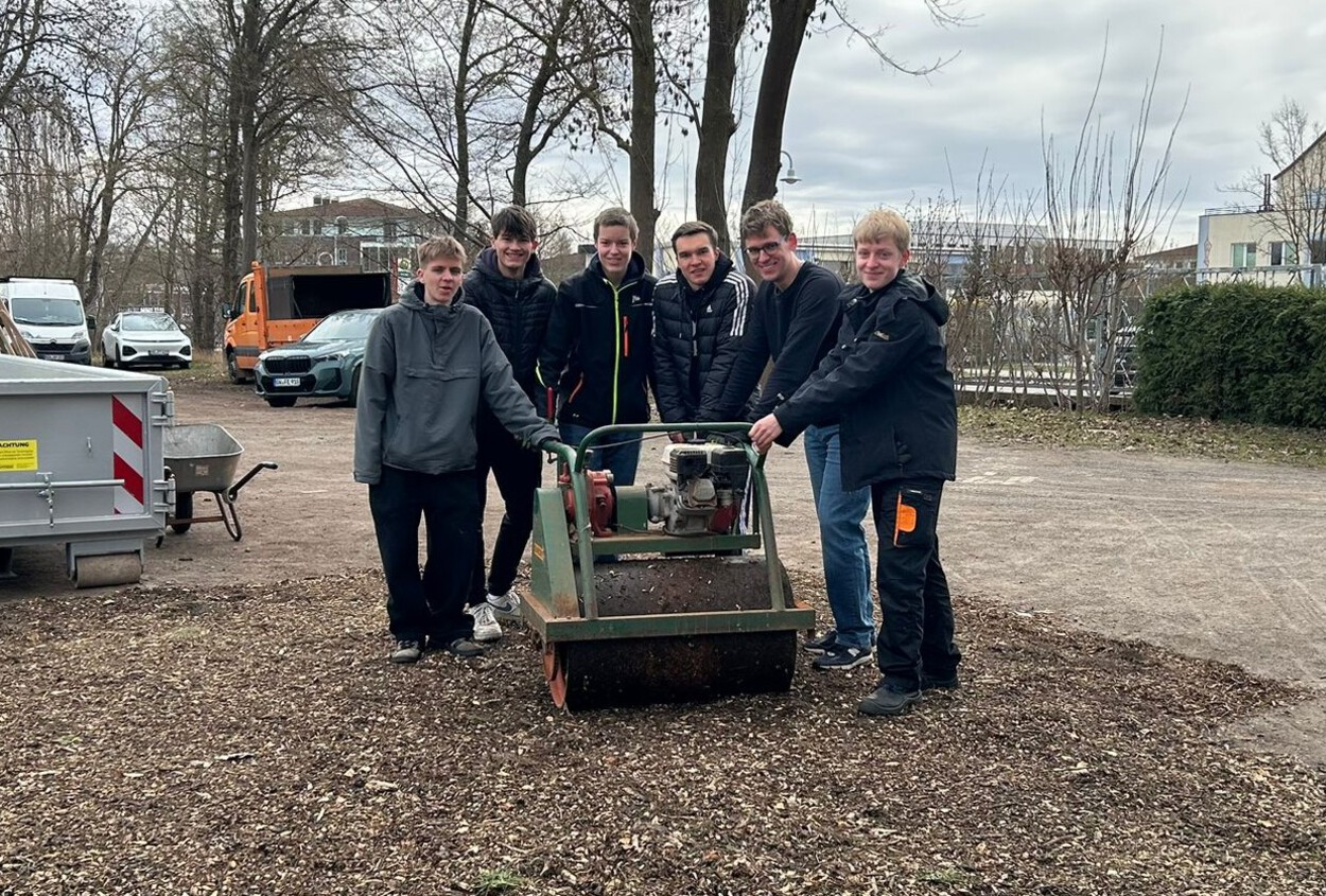 Gemeinsam in die Freiluftsaison 2026: Erfolgreicher erster Arbeitseinsatz